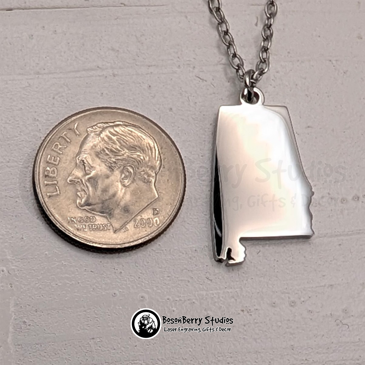 Alabama Pendant Necklace with Personalized Engraving