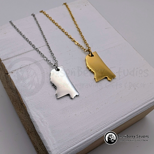 Mississippi Pendant Necklace with Personalized Engraving