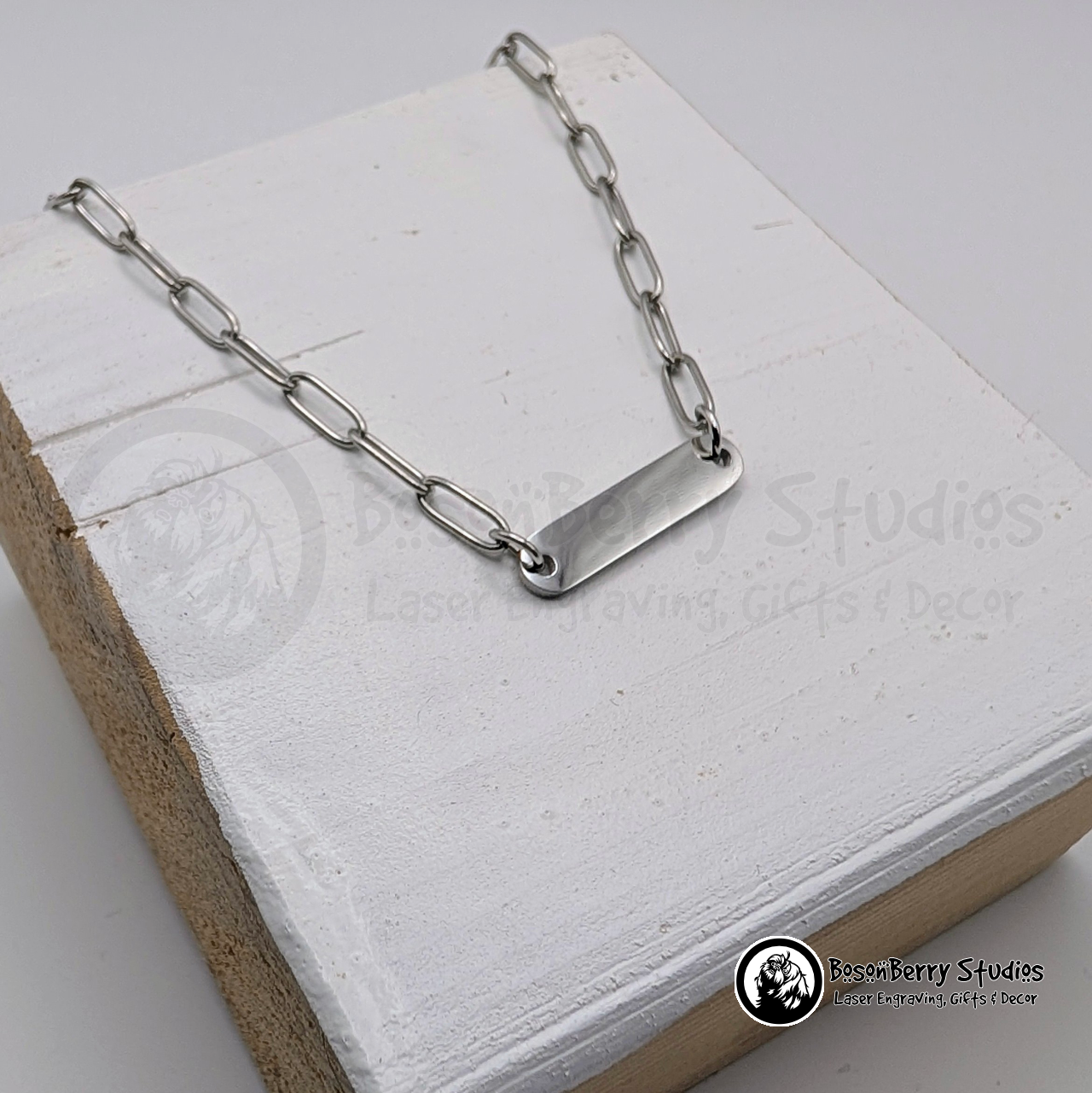 Oval Bar Paperclip Necklace with Personalized Engraving